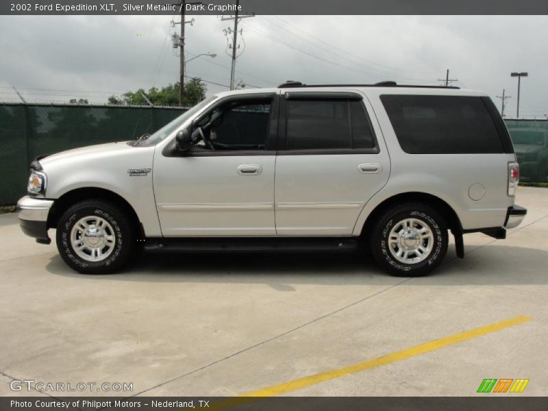 Silver Metallic / Dark Graphite 2002 Ford Expedition XLT
