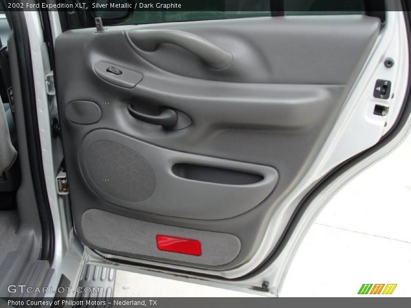 Silver Metallic / Dark Graphite 2002 Ford Expedition XLT