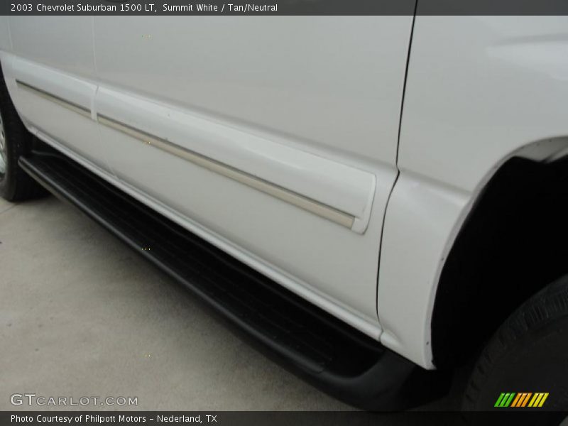 Summit White / Tan/Neutral 2003 Chevrolet Suburban 1500 LT