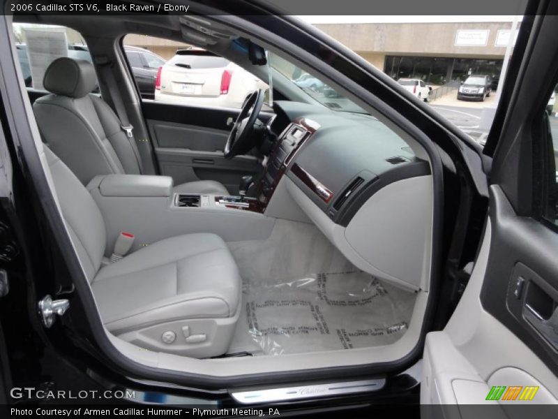Black Raven / Ebony 2006 Cadillac STS V6