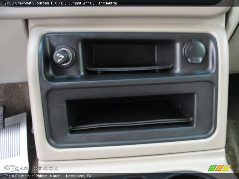 Summit White / Tan/Neutral 2003 Chevrolet Suburban 1500 LT