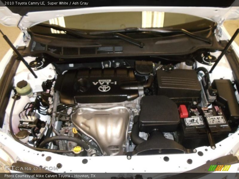 Super White / Ash Gray 2010 Toyota Camry LE