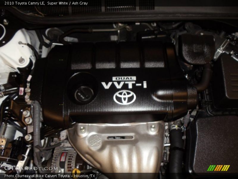 Super White / Ash Gray 2010 Toyota Camry LE