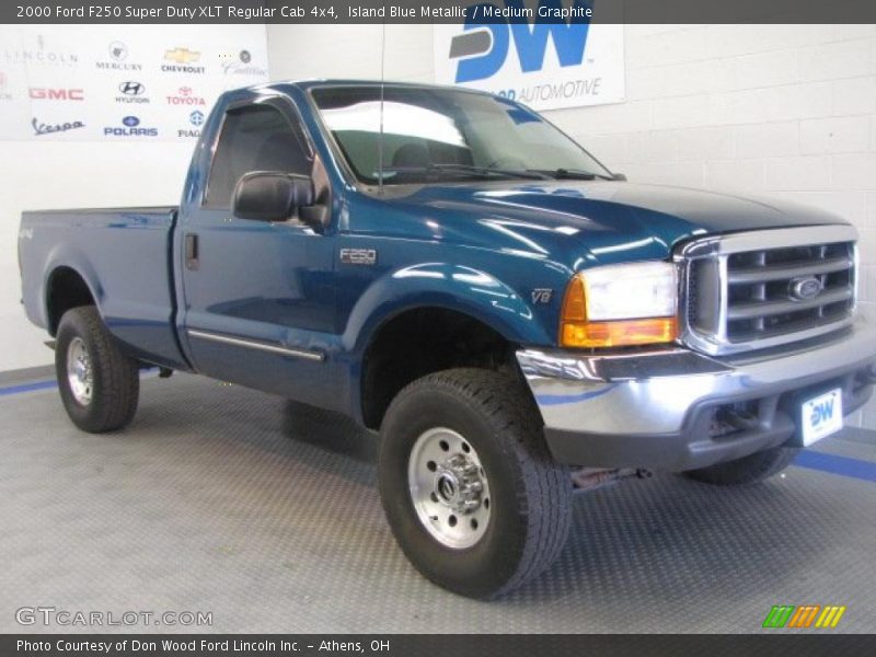 Island Blue Metallic / Medium Graphite 2000 Ford F250 Super Duty XLT Regular Cab 4x4