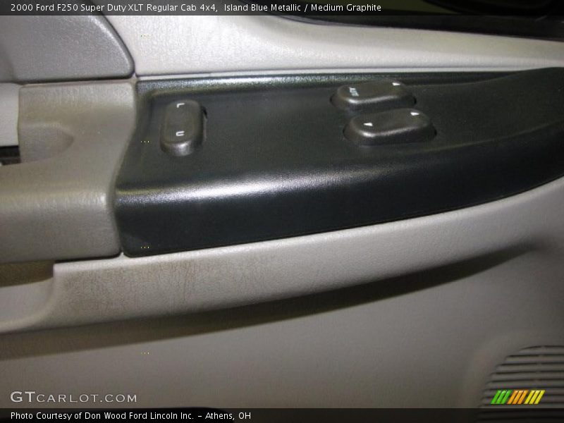 Island Blue Metallic / Medium Graphite 2000 Ford F250 Super Duty XLT Regular Cab 4x4