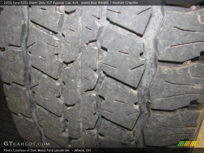 Island Blue Metallic / Medium Graphite 2000 Ford F250 Super Duty XLT Regular Cab 4x4