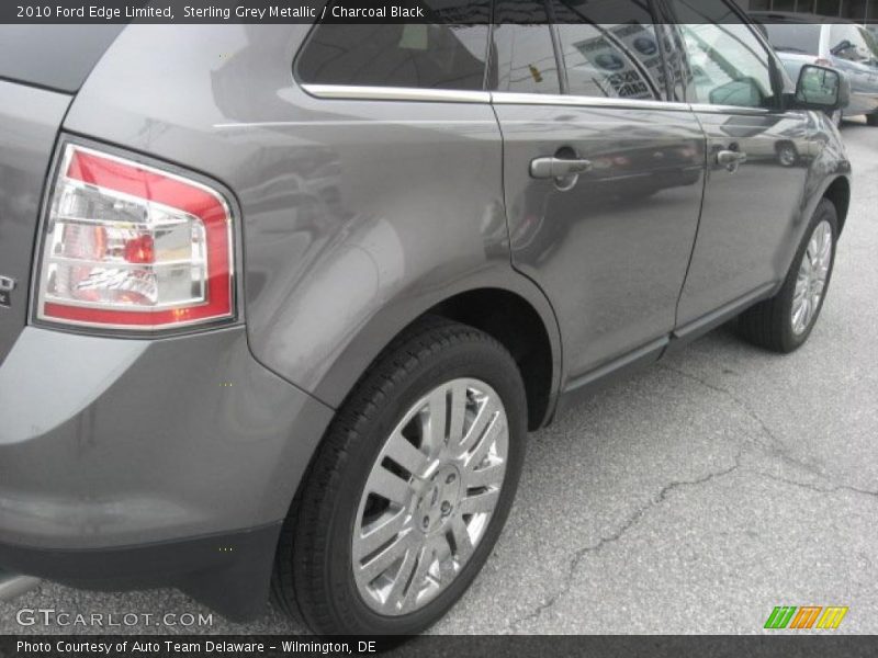 Sterling Grey Metallic / Charcoal Black 2010 Ford Edge Limited