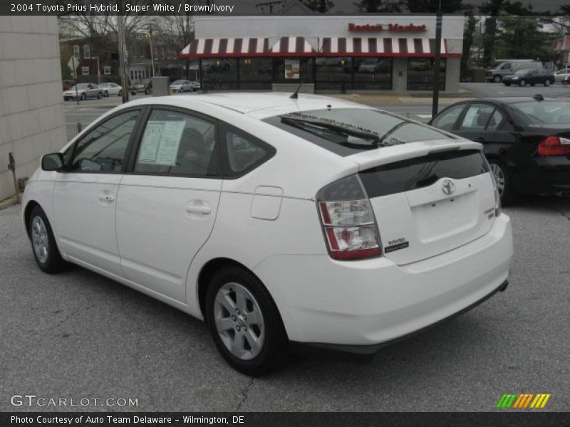 Super White / Brown/Ivory 2004 Toyota Prius Hybrid