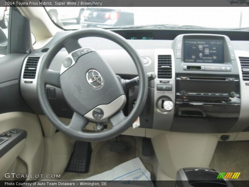 Super White / Brown/Ivory 2004 Toyota Prius Hybrid