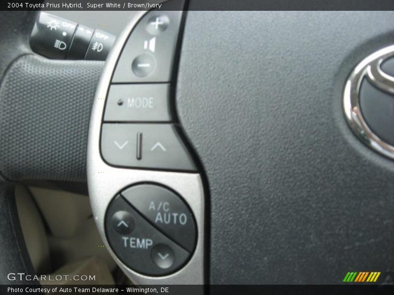 Super White / Brown/Ivory 2004 Toyota Prius Hybrid