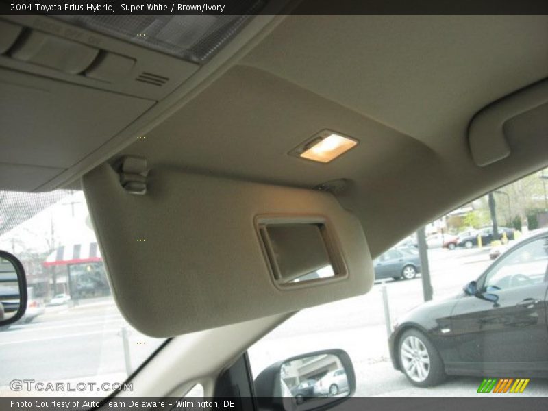 Super White / Brown/Ivory 2004 Toyota Prius Hybrid