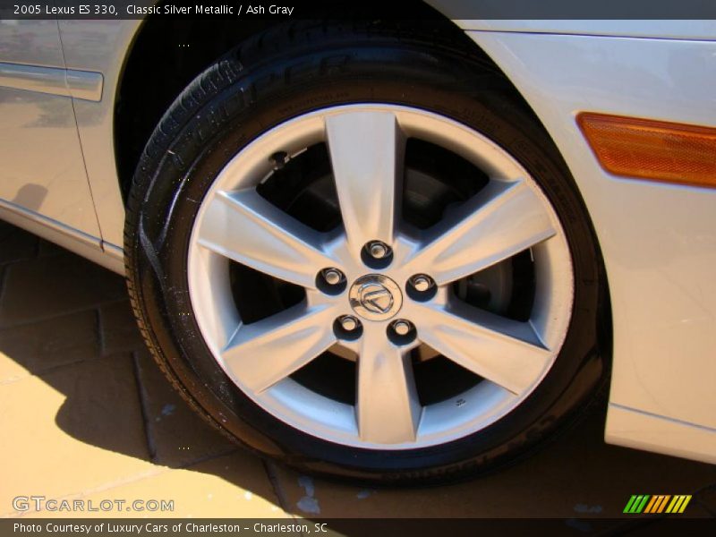 Classic Silver Metallic / Ash Gray 2005 Lexus ES 330