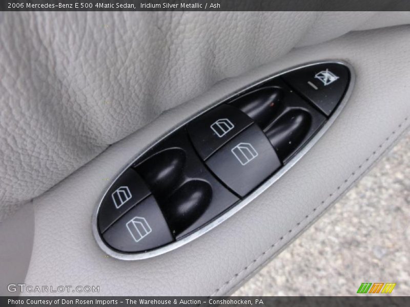 Controls of 2006 E 500 4Matic Sedan