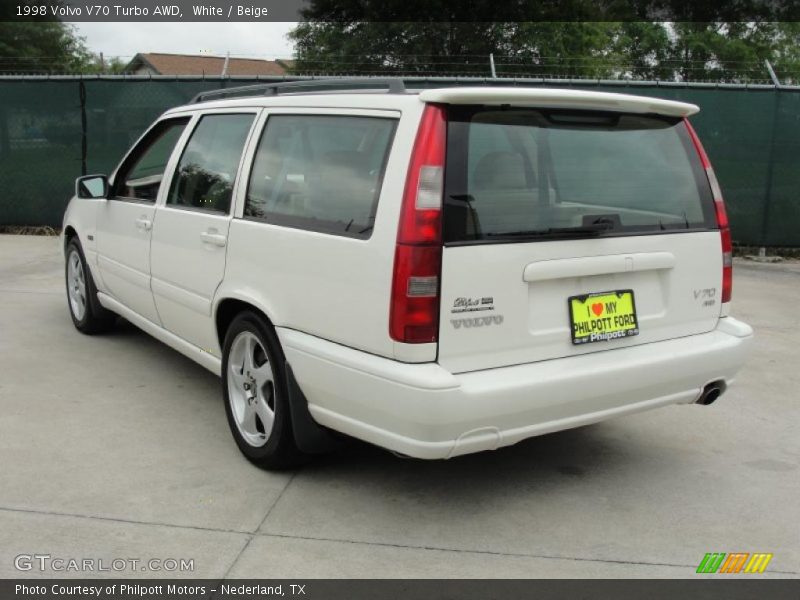White / Beige 1998 Volvo V70 Turbo AWD