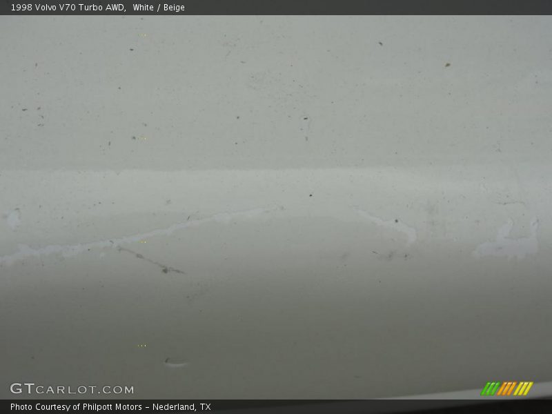 White / Beige 1998 Volvo V70 Turbo AWD