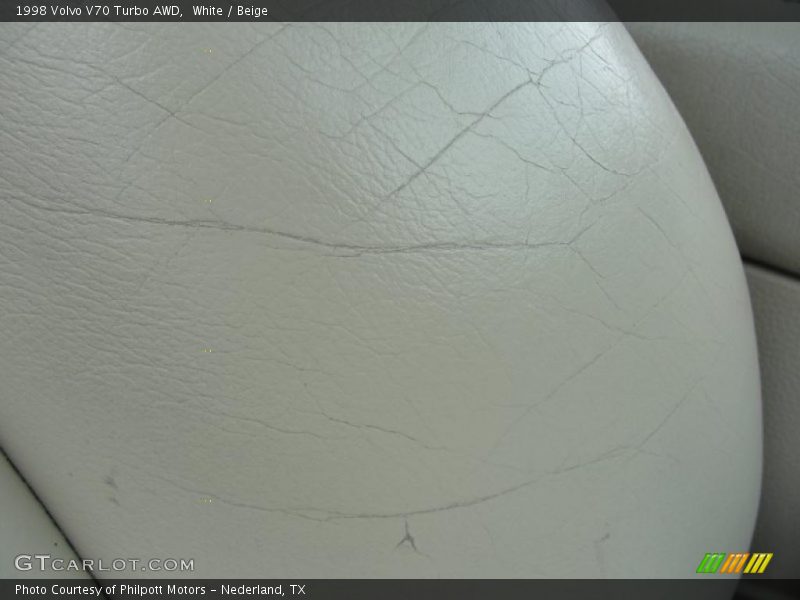 White / Beige 1998 Volvo V70 Turbo AWD