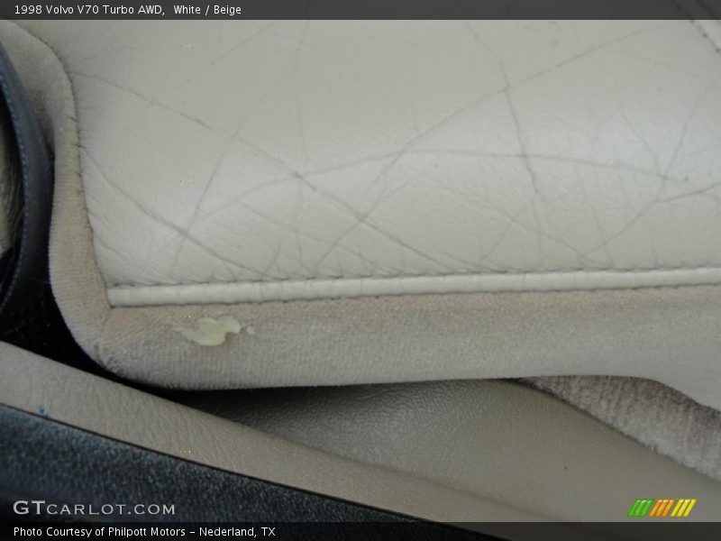 White / Beige 1998 Volvo V70 Turbo AWD