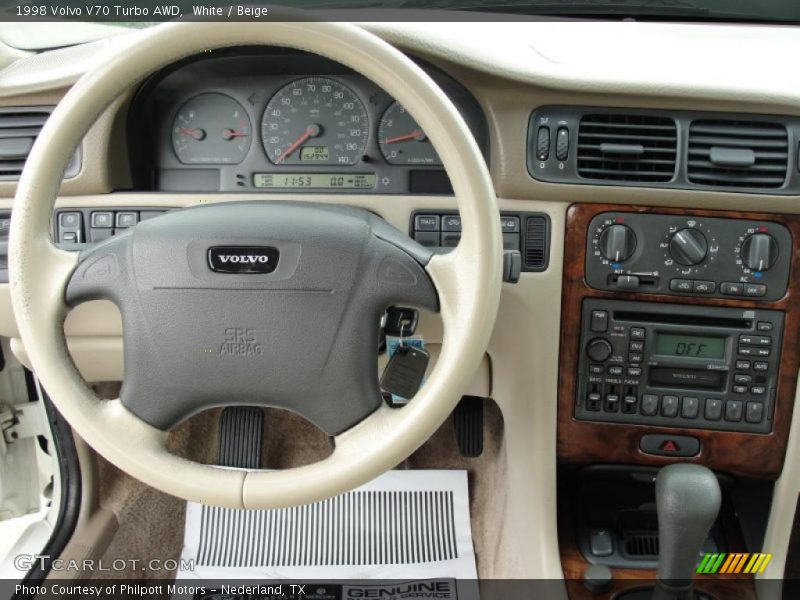 Controls of 1998 V70 Turbo AWD