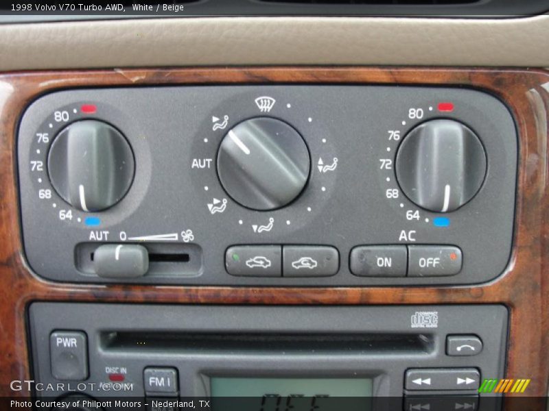 Controls of 1998 V70 Turbo AWD