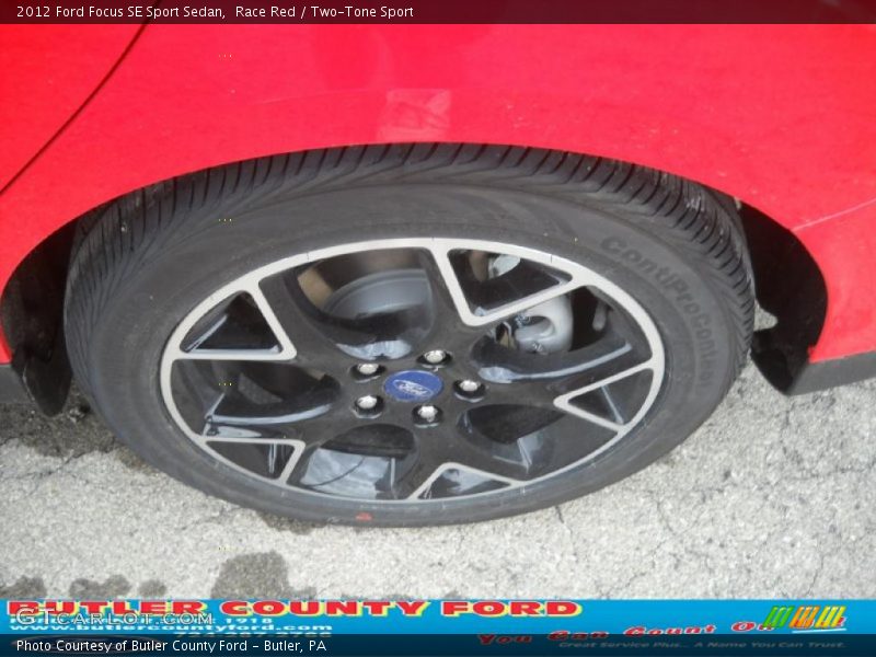 Race Red / Two-Tone Sport 2012 Ford Focus SE Sport Sedan