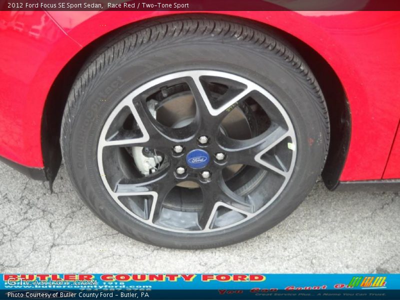Race Red / Two-Tone Sport 2012 Ford Focus SE Sport Sedan