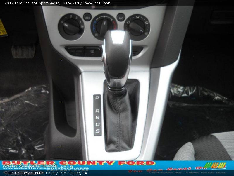 Race Red / Two-Tone Sport 2012 Ford Focus SE Sport Sedan