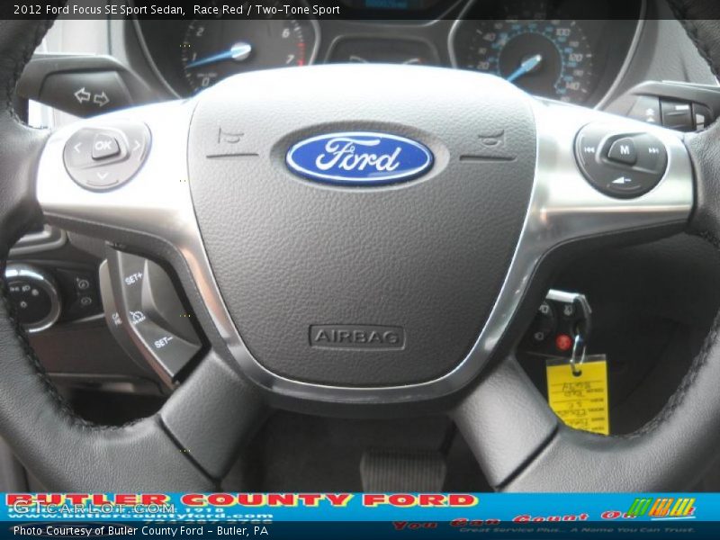 Race Red / Two-Tone Sport 2012 Ford Focus SE Sport Sedan