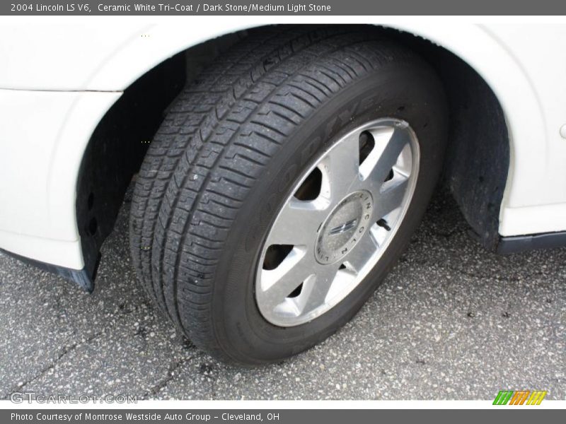Ceramic White Tri-Coat / Dark Stone/Medium Light Stone 2004 Lincoln LS V6