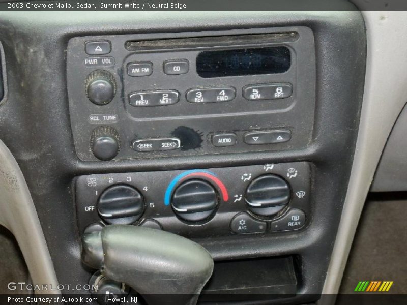 Summit White / Neutral Beige 2003 Chevrolet Malibu Sedan