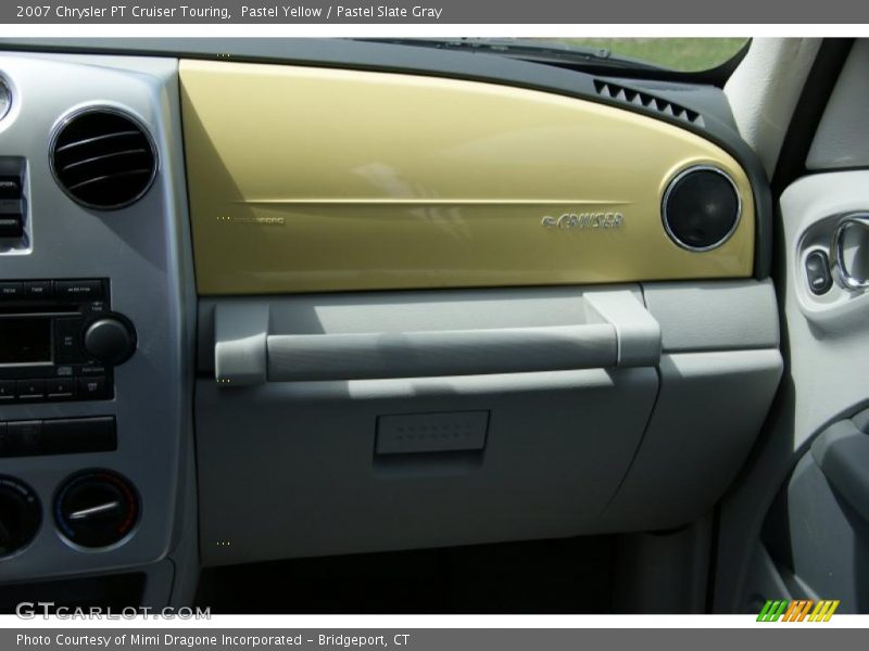 Dashboard of 2007 PT Cruiser Touring