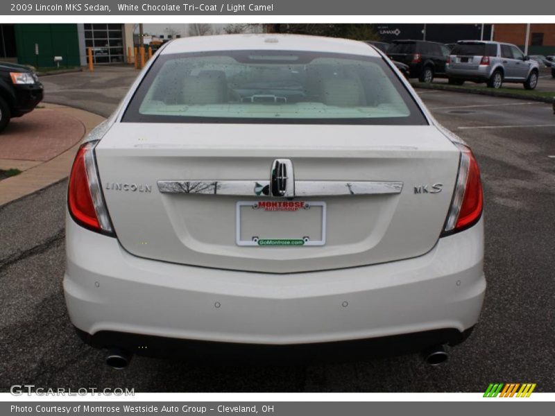 White Chocolate Tri-Coat / Light Camel 2009 Lincoln MKS Sedan