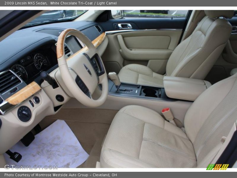 White Chocolate Tri-Coat / Light Camel 2009 Lincoln MKS Sedan