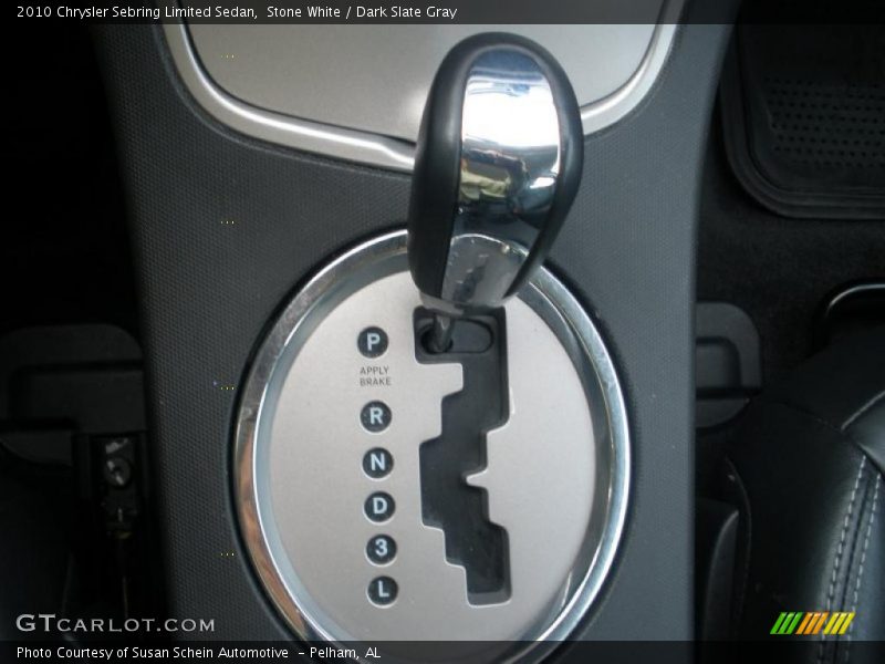 Stone White / Dark Slate Gray 2010 Chrysler Sebring Limited Sedan