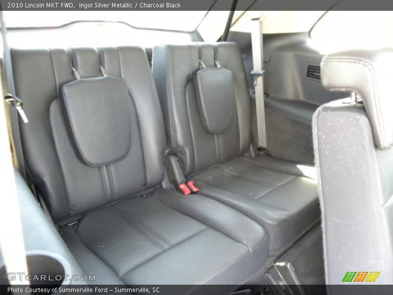 Ingot Silver Metallic / Charcoal Black 2010 Lincoln MKT FWD