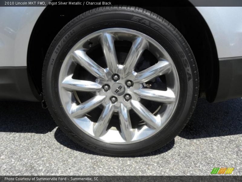 Ingot Silver Metallic / Charcoal Black 2010 Lincoln MKT FWD