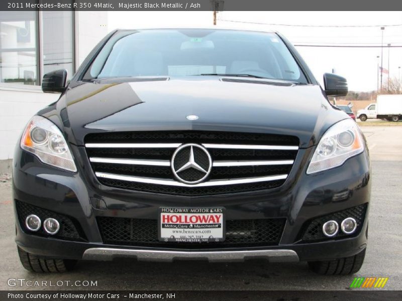 Majestic Black Metallic / Ash 2011 Mercedes-Benz R 350 4Matic