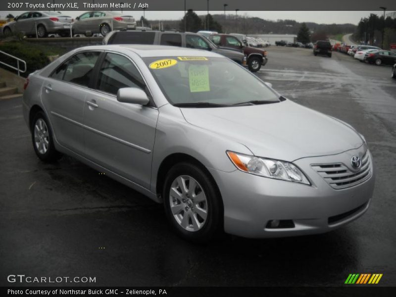 Titanium Metallic / Ash 2007 Toyota Camry XLE