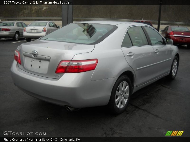 Titanium Metallic / Ash 2007 Toyota Camry XLE