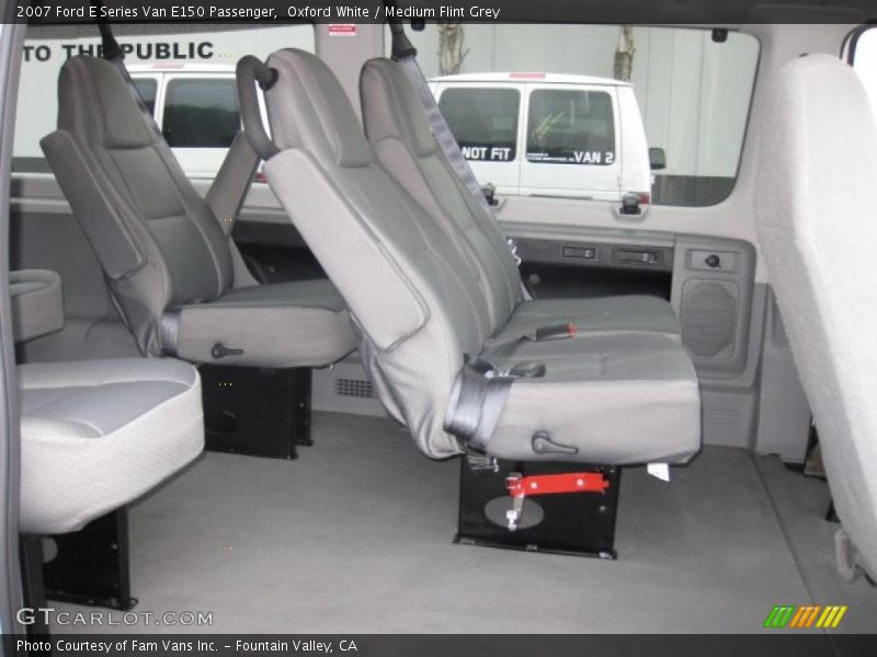  2007 E Series Van E150 Passenger Medium Flint Grey Interior