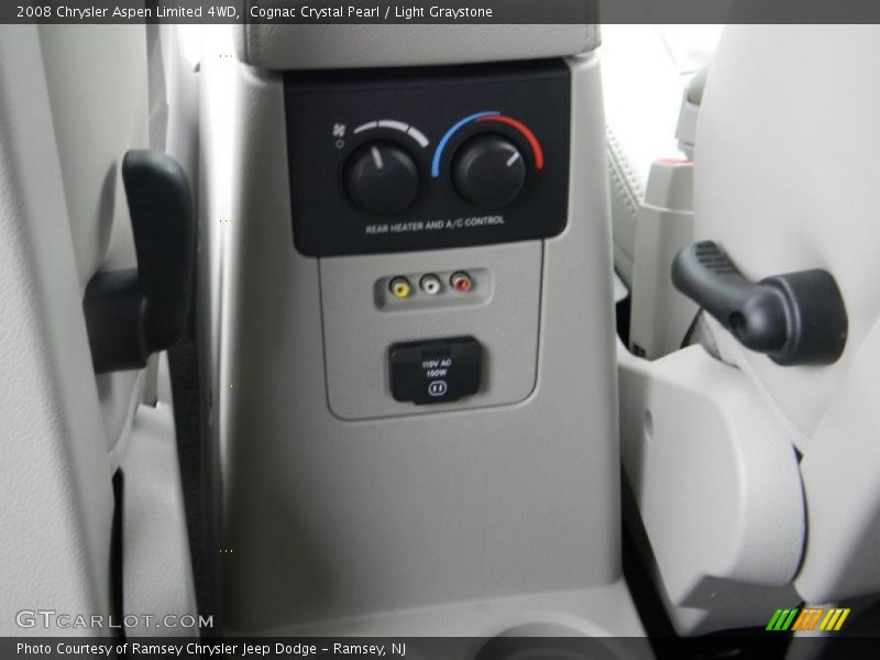 Cognac Crystal Pearl / Light Graystone 2008 Chrysler Aspen Limited 4WD