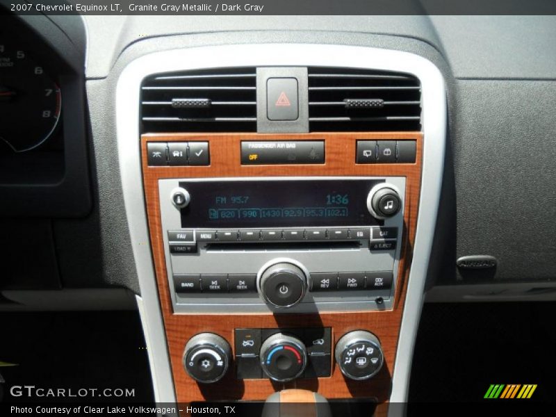 Granite Gray Metallic / Dark Gray 2007 Chevrolet Equinox LT