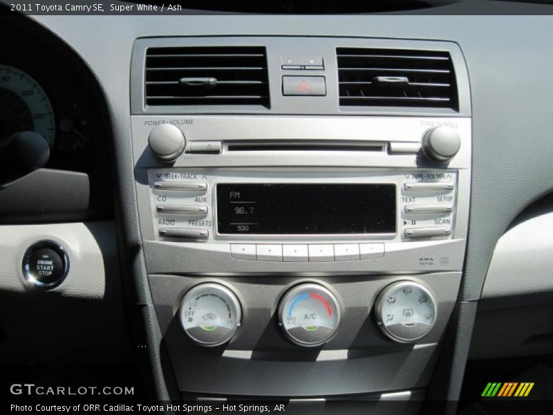 Super White / Ash 2011 Toyota Camry SE