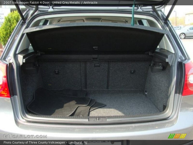 United Grey Metallic / Anthracite 2007 Volkswagen Rabbit 4 Door