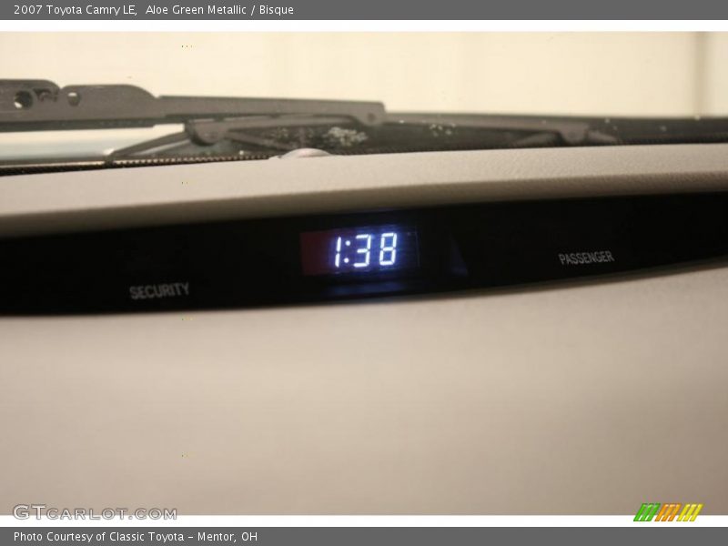 Aloe Green Metallic / Bisque 2007 Toyota Camry LE
