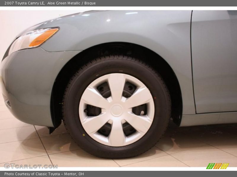 Aloe Green Metallic / Bisque 2007 Toyota Camry LE