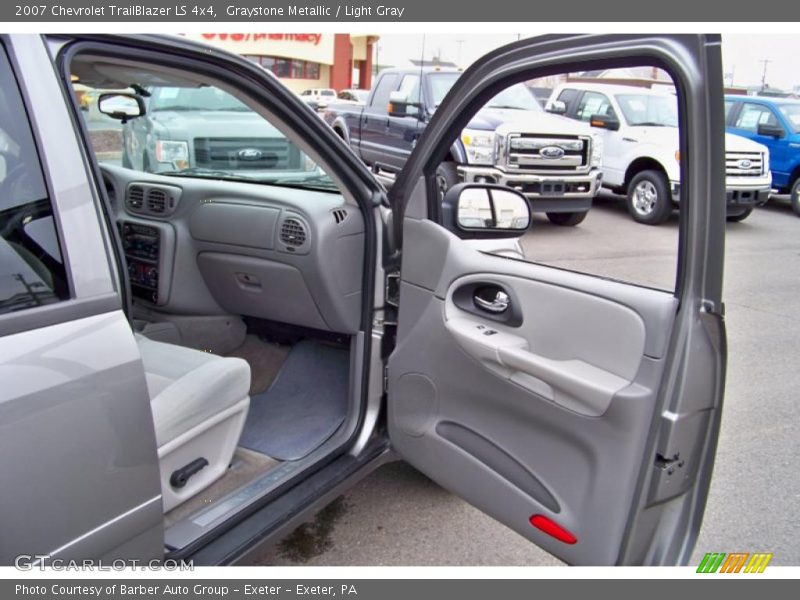 Graystone Metallic / Light Gray 2007 Chevrolet TrailBlazer LS 4x4