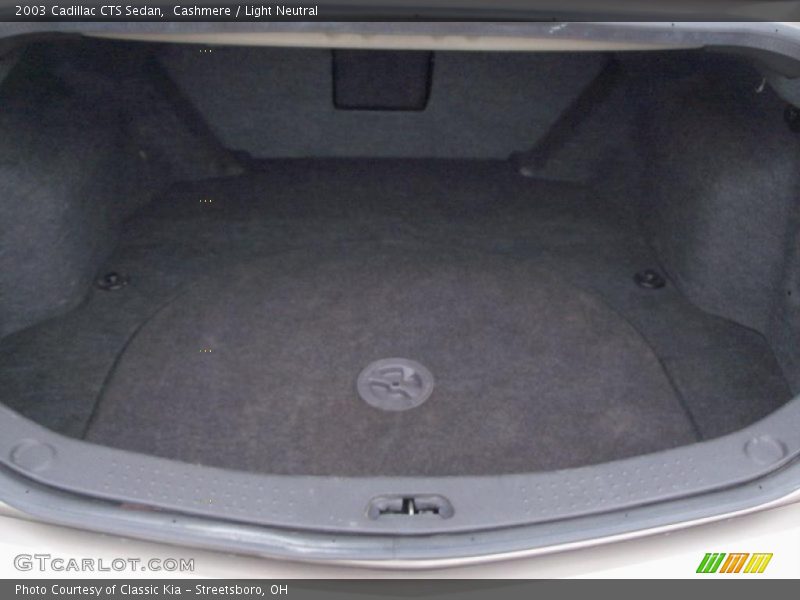 Cashmere / Light Neutral 2003 Cadillac CTS Sedan