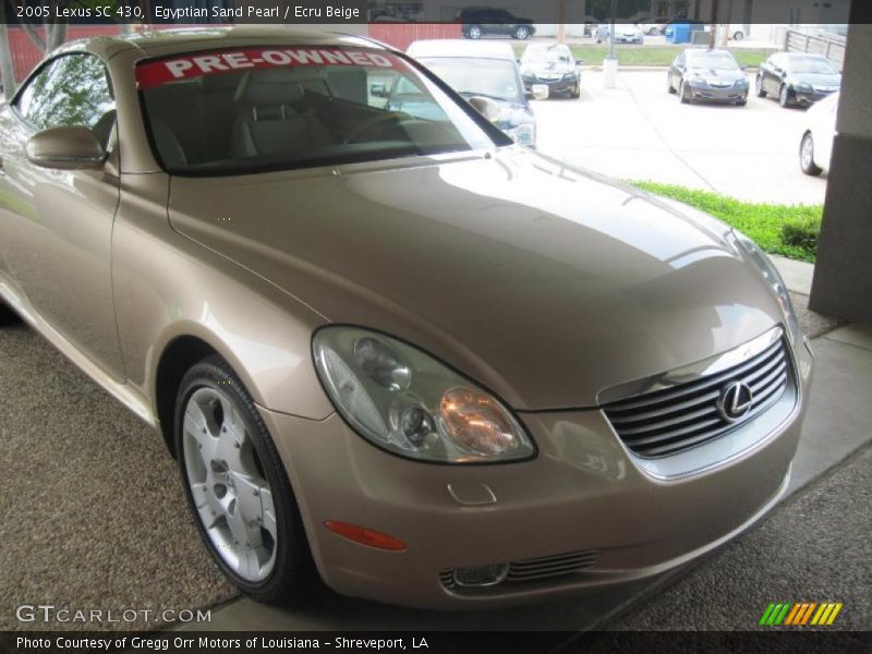Egyptian Sand Pearl / Ecru Beige 2005 Lexus SC 430
