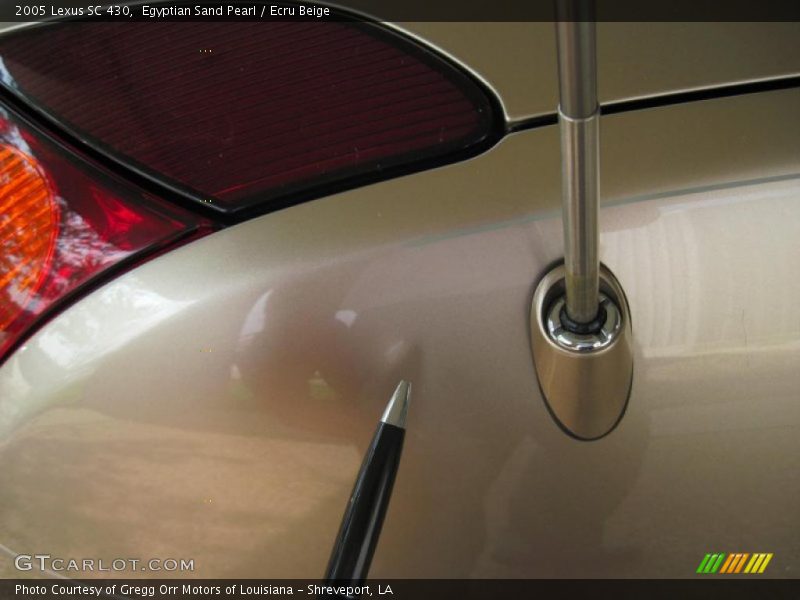 Egyptian Sand Pearl / Ecru Beige 2005 Lexus SC 430