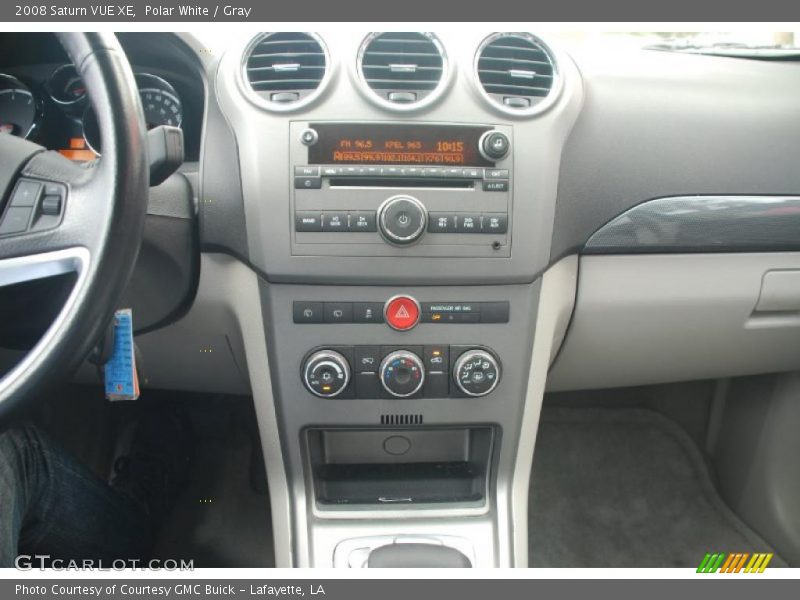 Polar White / Gray 2008 Saturn VUE XE